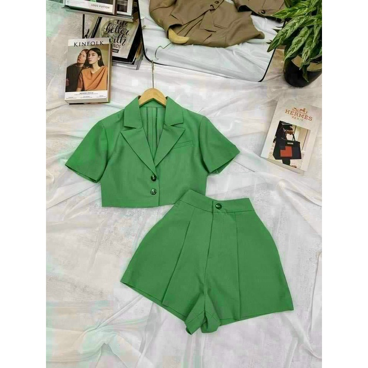 (FreeShip 2022) Sét bộ đùi nữ,áo vest from croptop kèm quần cạp cao có túi,chất tuyết mưa cao cấp,diện đi đâu cũng xinh