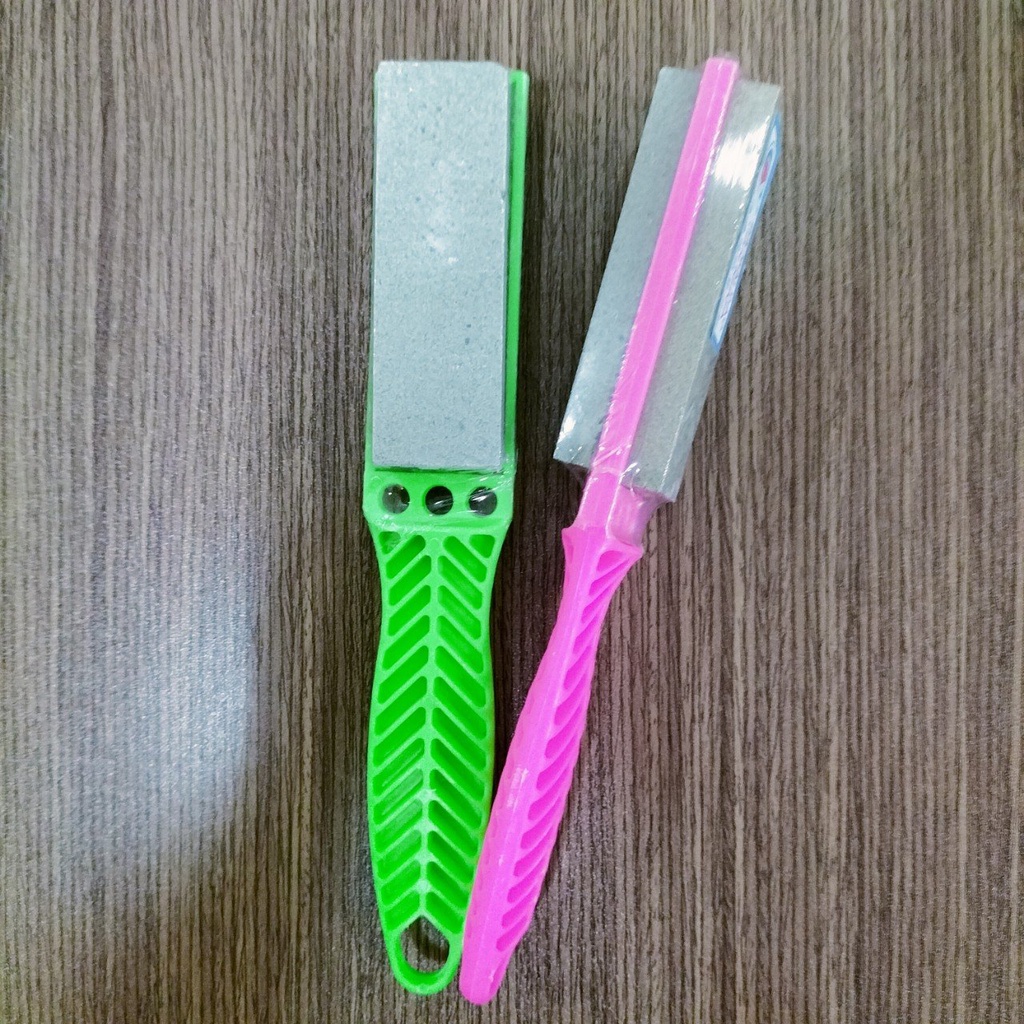 Đá Mài Dao 2 Mặt Có Tay Cầm Cán Nhựa Tiện Lợi Dài 21cm