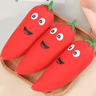 Squishy hình QUẢ ỚT màu đỏ biểu cảm cảm xúc