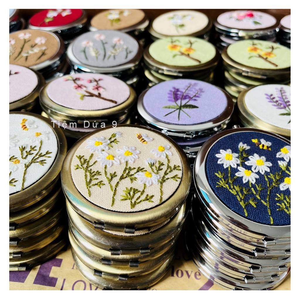 Gương thêu tay mini, quà tặng handmade cao cấp