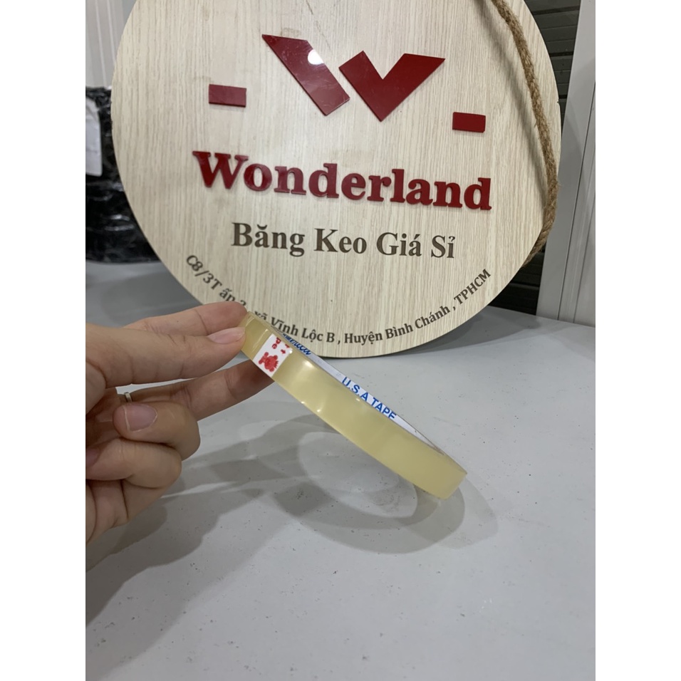 1 cuộn băng keo trong 12mm dán hộp quà