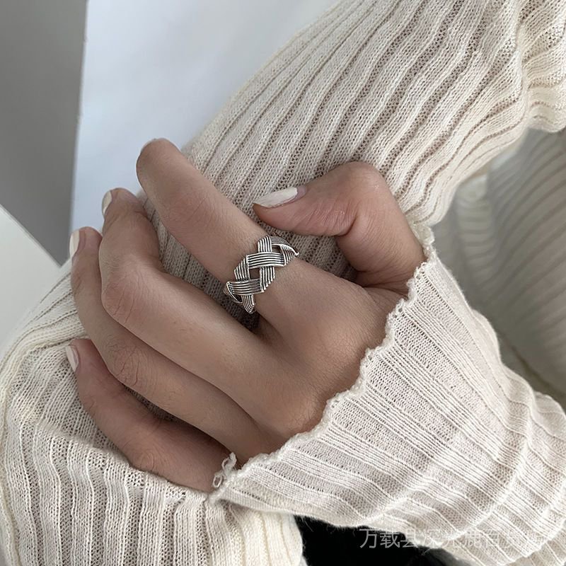 Nhẫn Hình Lá Mây Đan Rỗng Phong Cách Punk Đường Phố Cá Tính Thời Trang Cho Nữ Haobing boutiqu