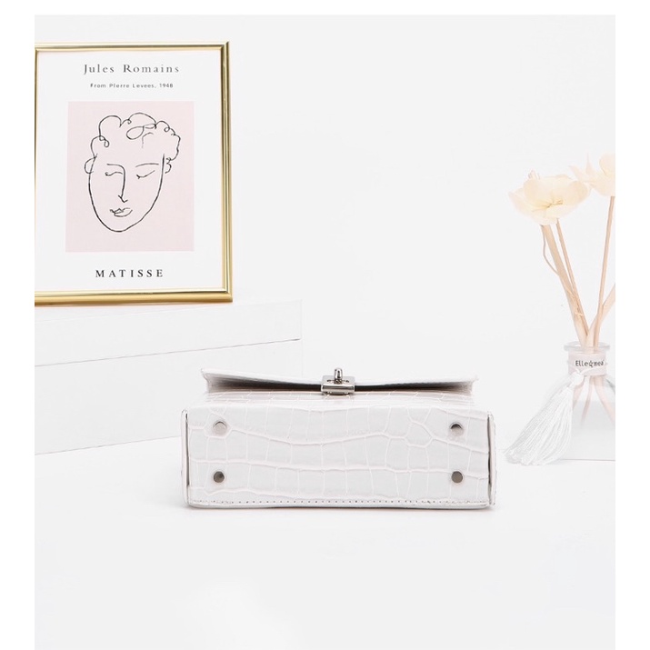 Túi Đeo Chéo Hình Vuông Nhỏ Họa Tiết Da Cá Sấu Thời Trang