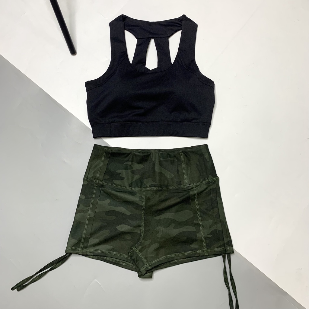 Quần Rằn ri rêu / Bra Đen