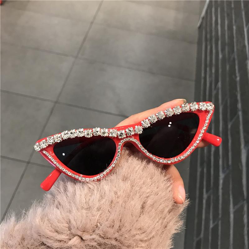 Kính Mát Hình Tam Giác Đính Đá Thời Trang Cho Bé