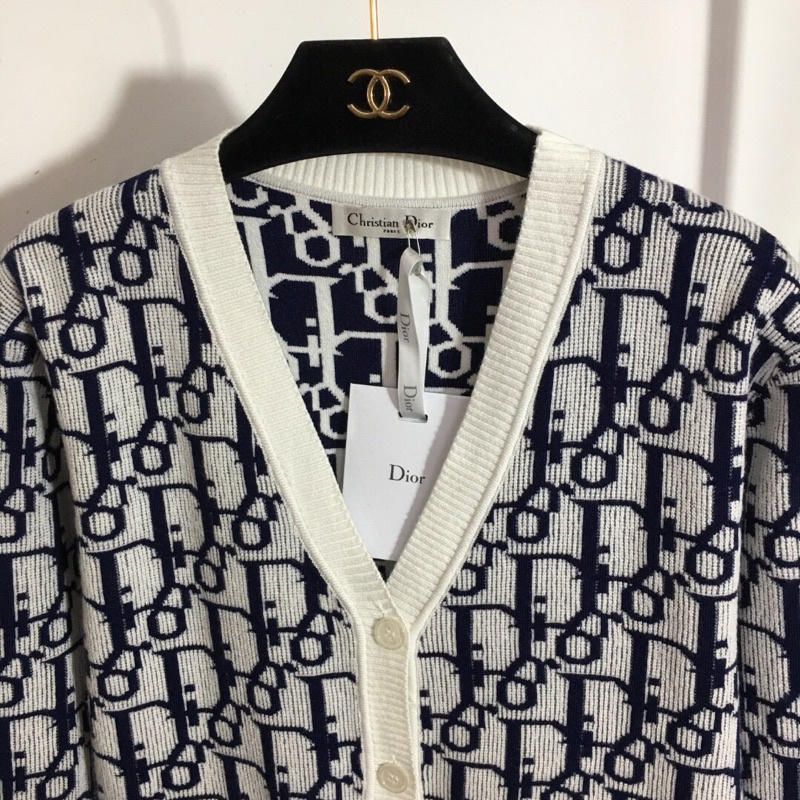 Áo khoác len cardigan mùa thu đông Dior CD 2022 chất liệu cao cấp