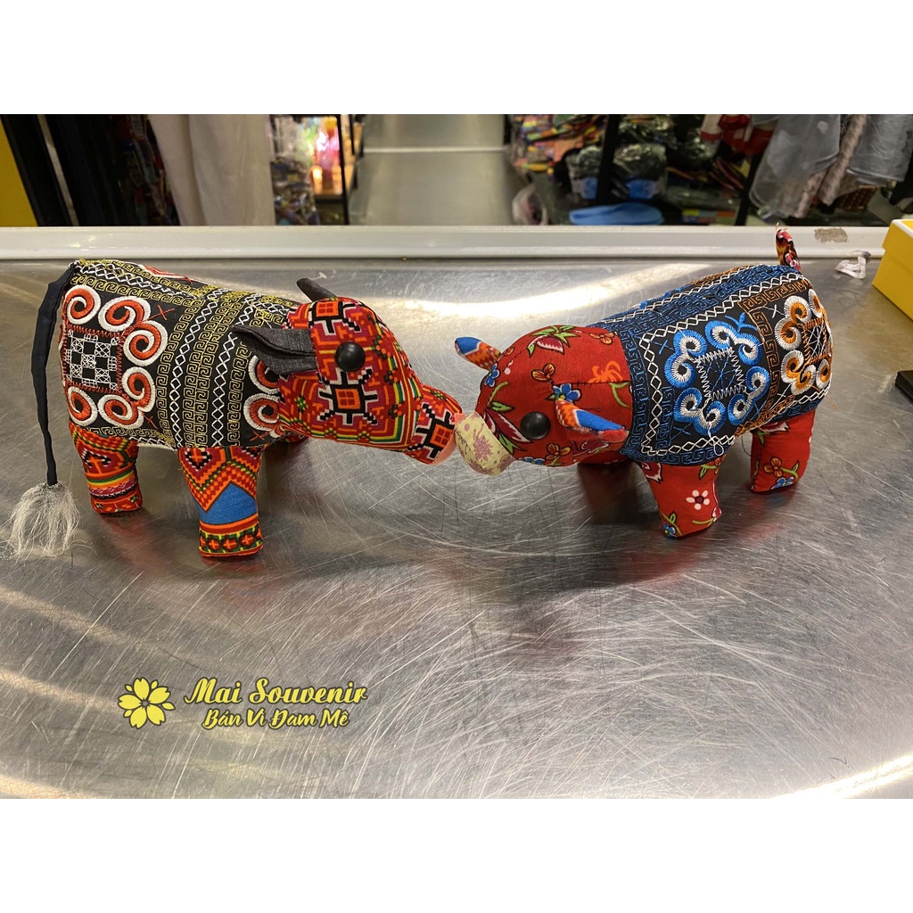 Thú Nhồi Bông Thổ Cẩm Handmade Siêu Dễ Thương, Hình Mèo, Gấu, Ngựa, Chuột,.. - Mai Souvenir