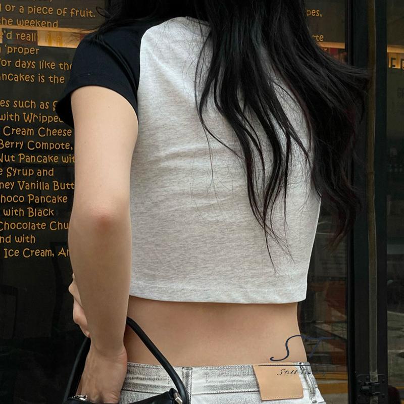 Áo Thun Crop Top Nữ Cổ Tròn Tay Ngắn In Hình Chân Dung Màu Đen Phong Cách Vintage CY03