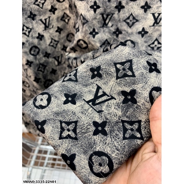 Áo phông Lv cho nam nữ - Áo thun cộc tay eo vì chữ phun  siêu đẹp