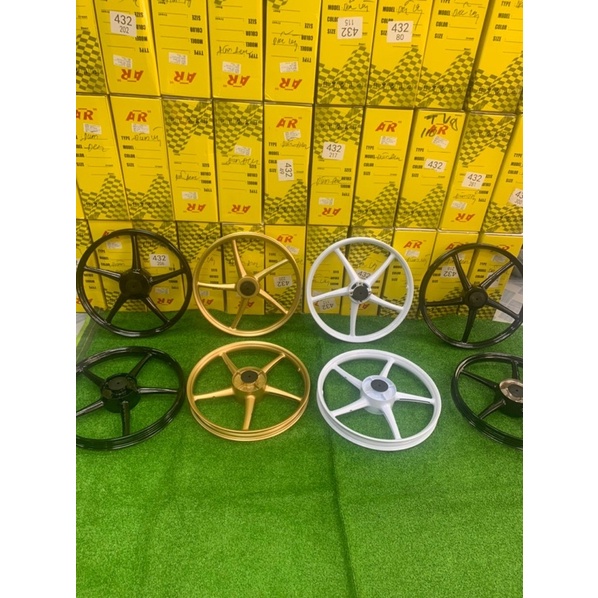 Mâm EnKei 5 Cây Wave Mẫu RCB thắng đĩa