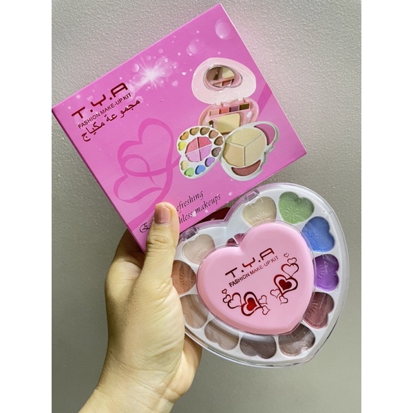 💗BỘ KIT TRANG ĐIỂM TYA TRÁI TIM💗