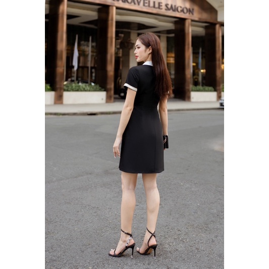 Đầm Clothesrack tay ngắn viền dây đính nút Regina