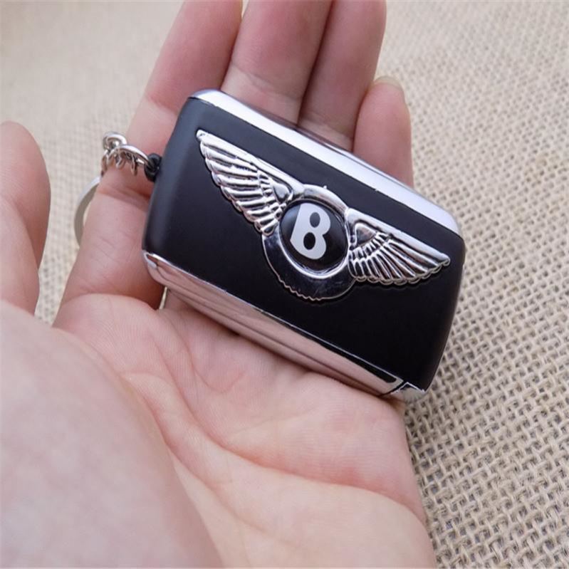 SƯU TẦM - Hột-𝙌𝙪𝙚̣𝙩-𝘽𝙖̣̂𝙩-𝙇𝙪̛̉𝙖 mô hình móc khóa xe BENTLEY có đèn pin - FREESHIP