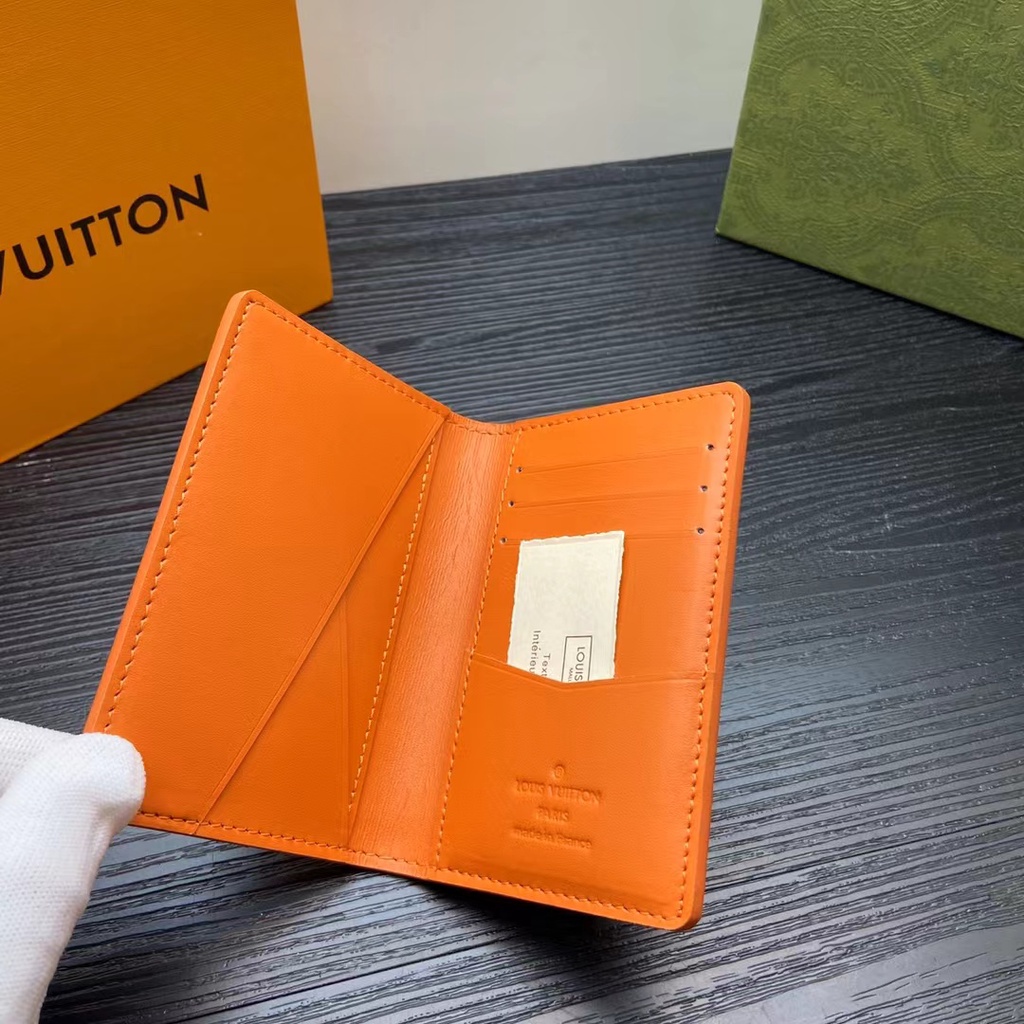 Louis Vuitton VI's New Wallet 63,144 Orange Card Case