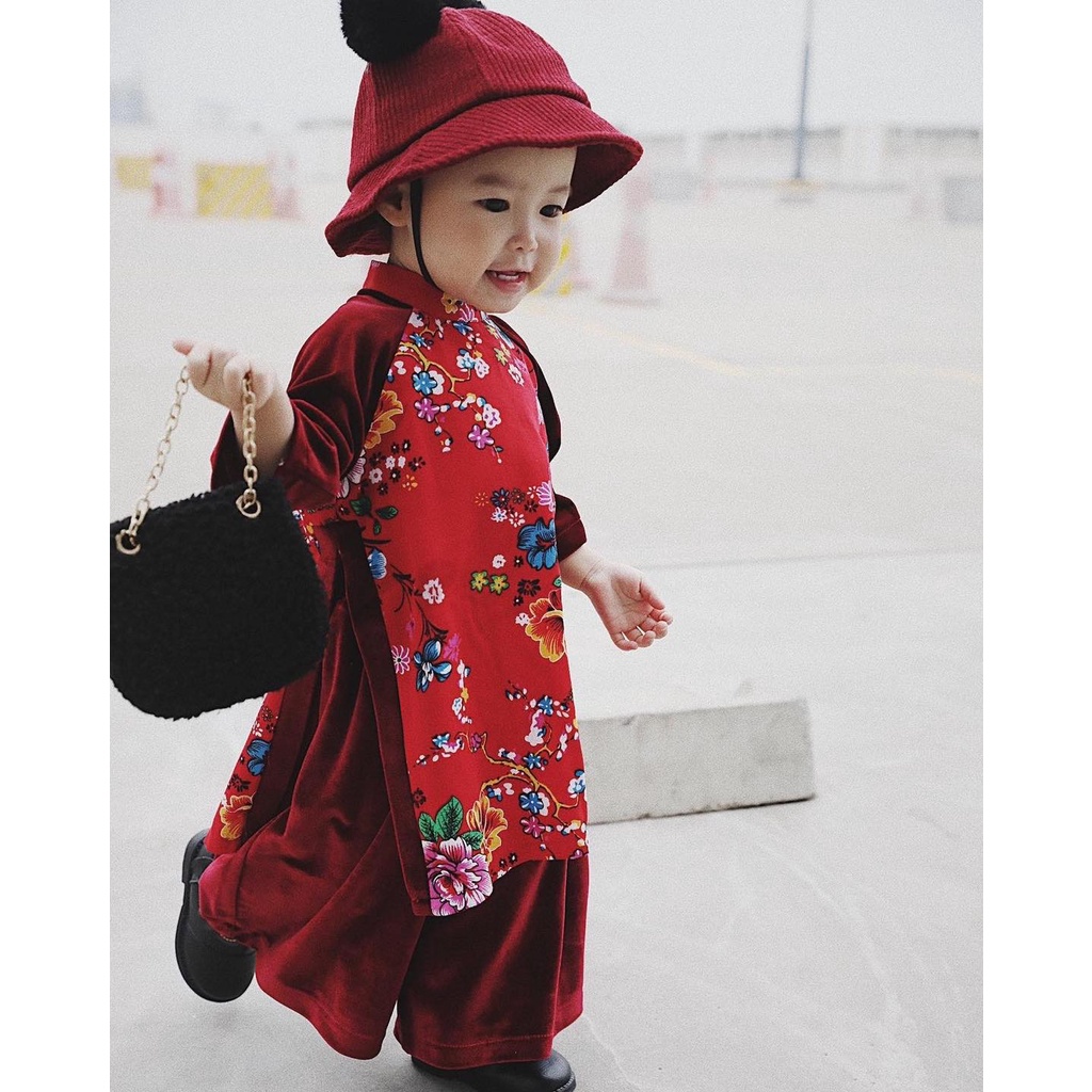 Set áo dài nhung chăn con công hoa đỏ SET125