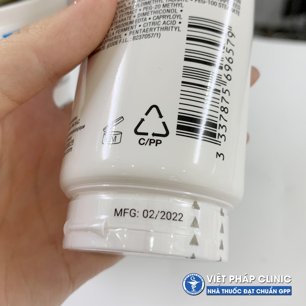 Kem dưỡng ẩm, giảm ngứa tức thì La Roche-Posay Lipikar Baume AP+ M