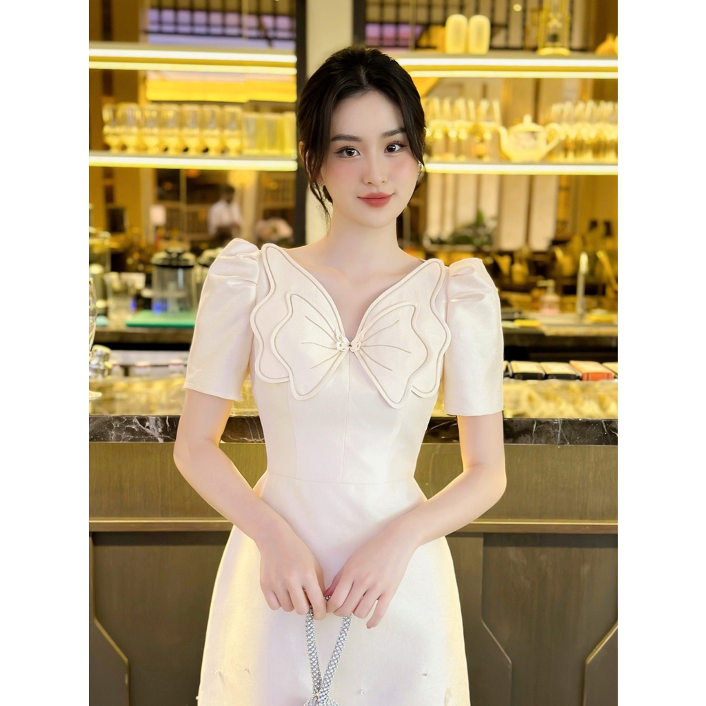 Đầm Dự Tiệc Màu Trắng Be Meadow Dress By Rimmy Thêu Đính Kết Tỉ Mỉ