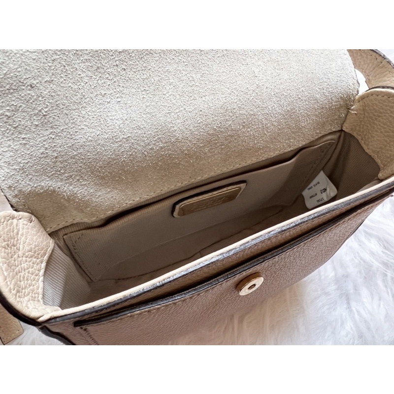 Túi đeo chéo nữ Furla