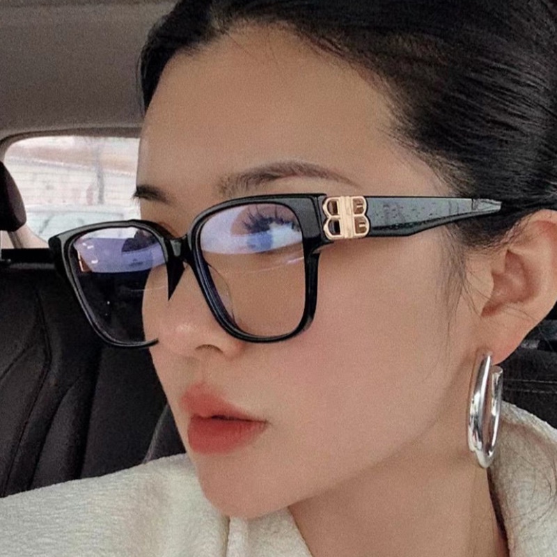 Kính Mát Chống Bức Xạ Cho Nam Nữ