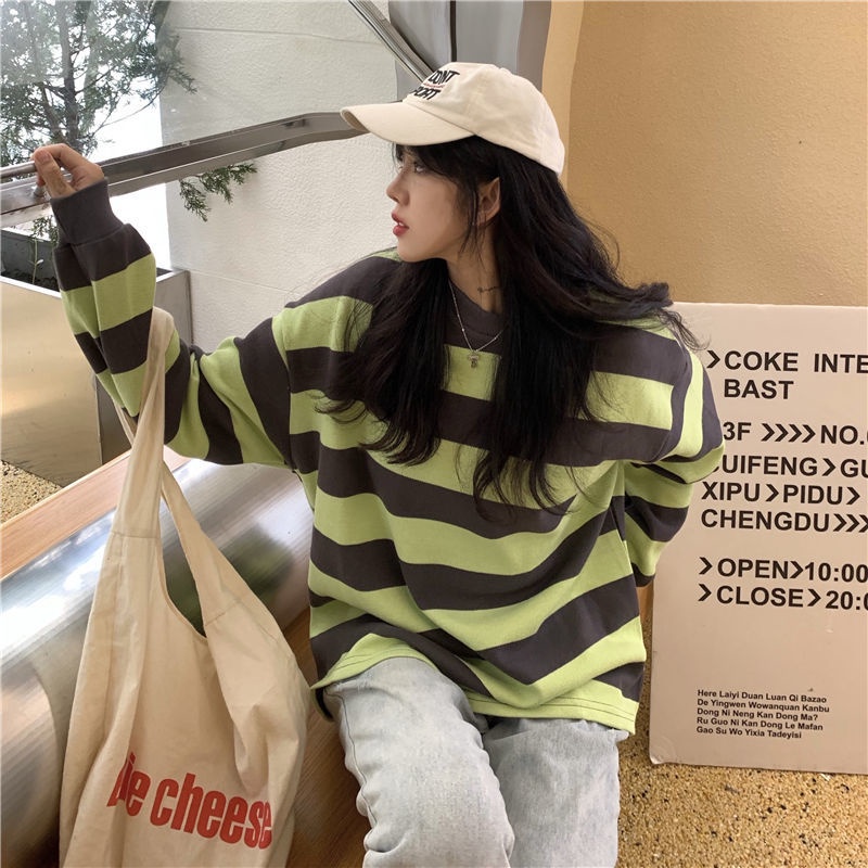 Áo Nỉ Tay Dài Cổ Tròn Họa Tiết Kẻ Sọc Phong Cách Harajuku Nhật Bản Cho Nữ