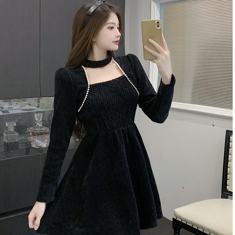 Đầm Nhung Đỏ Dáng Ngắn Nhấn Eo Cao Phong Cách Pháp Thời Trang Thu Đông 2022 Mới Cho Nữ100303