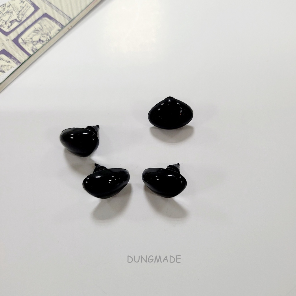 Mũi thú vặn có chốt