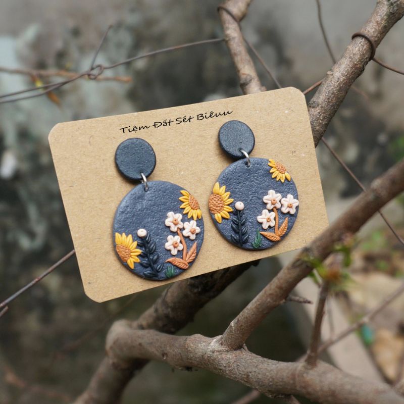Khuyên tai đất sét Polymer handmade tròn tròn hoa hoa
