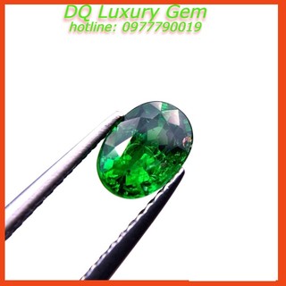 Mặt Đá Tsavorit , Kích Thước 7x5x4mm, Trọng Lượng 1.3ct, Màu Xanh , Mài Giác Oval  , Trong, Sang Trọng, Cao Cấp DQ4