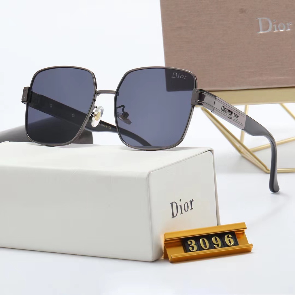 Kính Chống Tia UV400 Tròng Vuông Kim Loại Chống Phản Quang Thời Trang Cho Nam Và Nữ