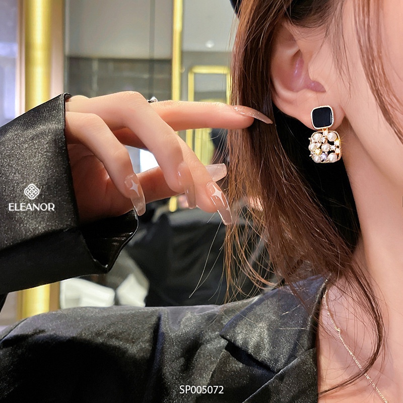 Bông tai nữ chuôi bạc 925 Eleanor Accessories hình vuông gắn ngọc nhân tạo phụ kiện trang sức 5072