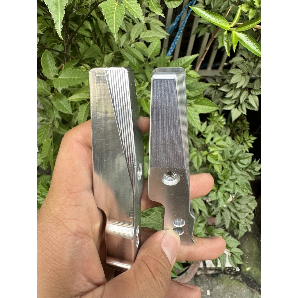 GÁC CHÂN NHÔM WAVE, GÁC CHÂN NHÔM CNC MẪU NHẬT VARIO AIR BLADE VISION WAVE FUTURE ĐỒ CHƠI XE MÁY