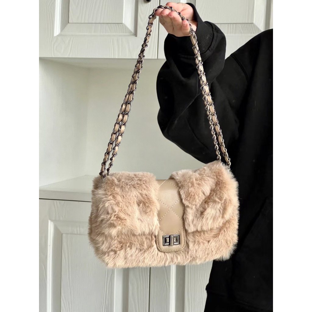 Túi Xách Lông Dây Xích Đeo Vai Thiết Kế Mới Hợp Thời Trang