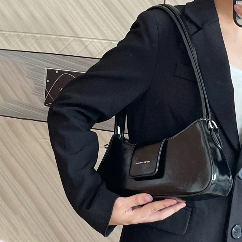 Mischa Túi Đeo Vai Bằng Da PU Màu Trơn Thiết Kế Đơn Giản Nhỏ Gọn Thời Trang