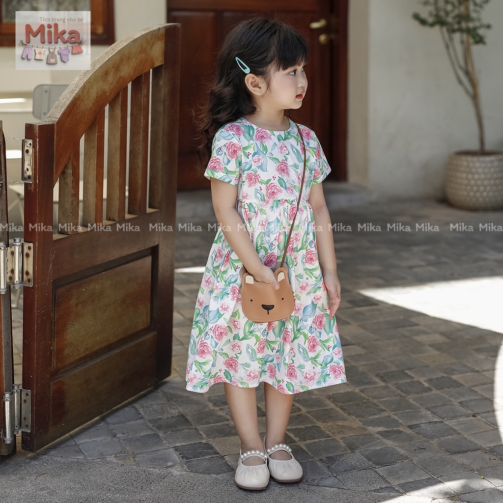 Đầm bé gái MIKA tay cộc dáng baby doll cho bé mặc đi học , Váy bé gái họa tiết hoa hồng cho bé từ 2 đến 8 tuổi