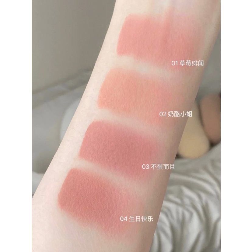 Son Môi FLORTTE Giúp Dưỡng Ẩm Và Lâu Trôi Cao Cấp