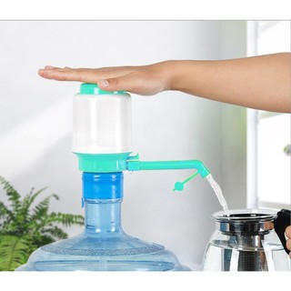 Vòi bơm nước uống đóng chai