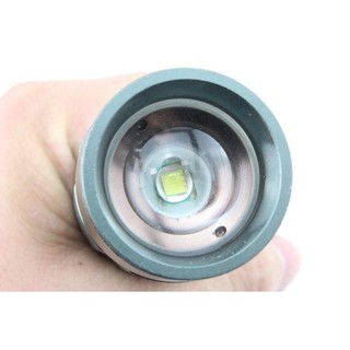 Đèn pin siêu sáng công suất lớn S-Light S6
