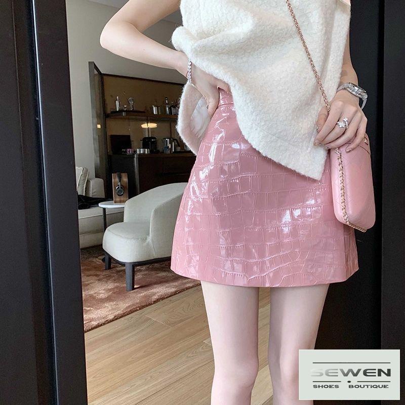Chân Váy Da Ngắn Dáng Chữ A Lưng Cao Họa Tiết Dập Nổi Màu Hồng Chất Lượng Cao Phong Cách Mới