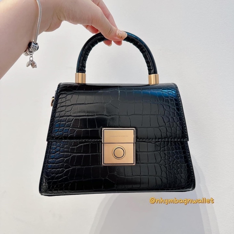 Cnk khoá vuông bản da rắn 20cm