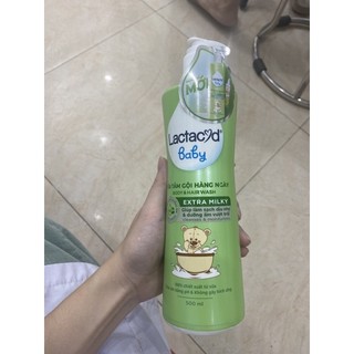 Sữa Tắm Lactacyd Milky