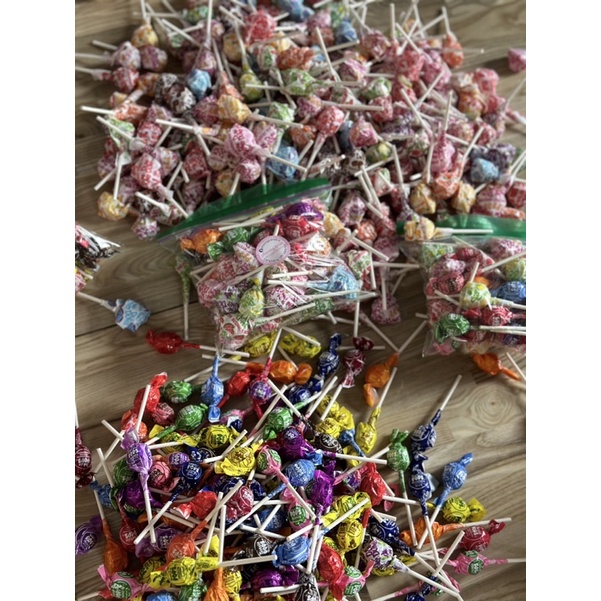 Set 50 Cây Kẹo Mút Mỹ