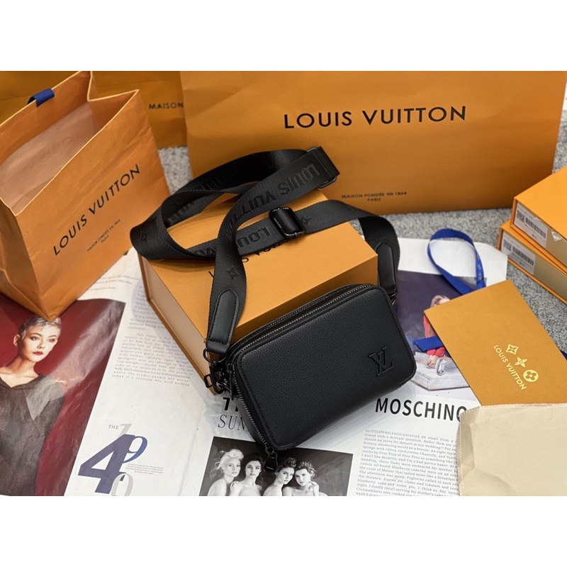 Túi đeo chéo nam LV alpha chất da taiga size 18,5cm fullbox