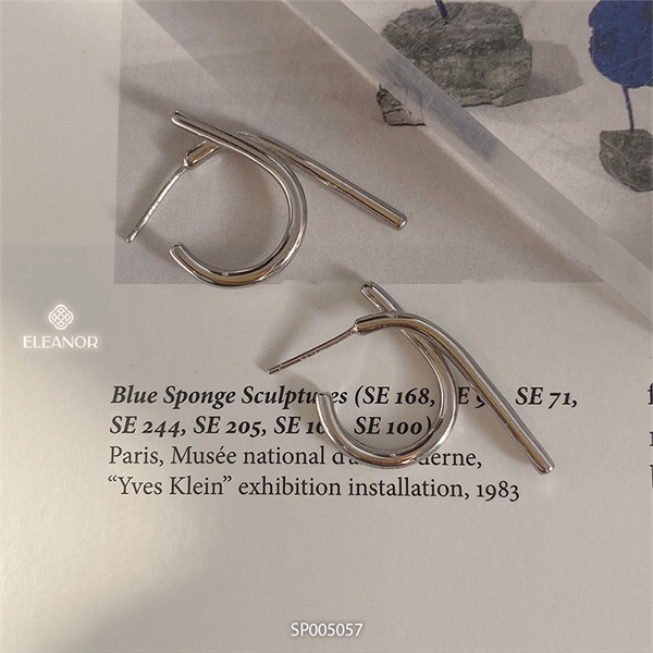 Bông tai nữ chuôi bạc 925 Eleanor Accessories thiết kế cá tính basic phụ kiện trang sức 5057