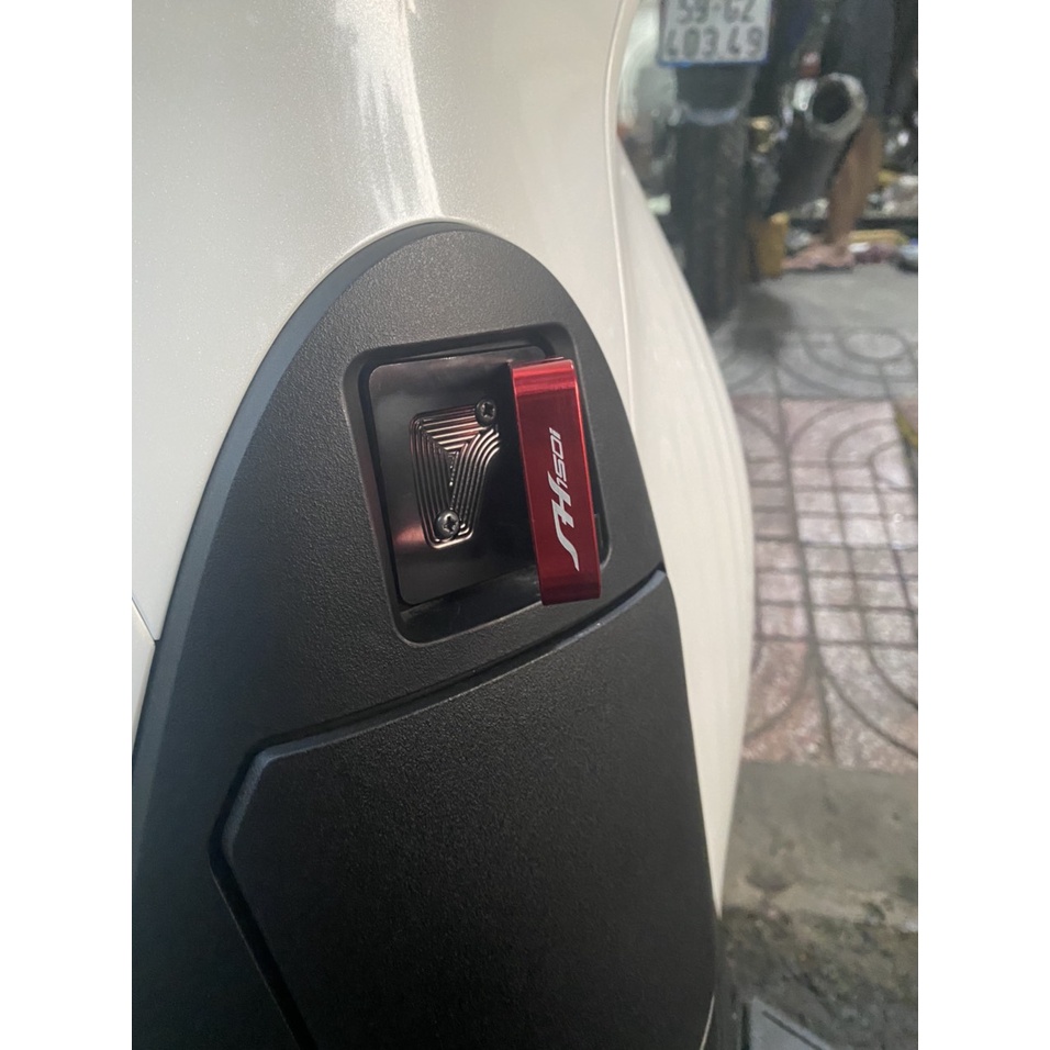 MÓC TREO ĐỒ VUÔNG THỜI TRANG GẮN SH Ý VÀ SHVN