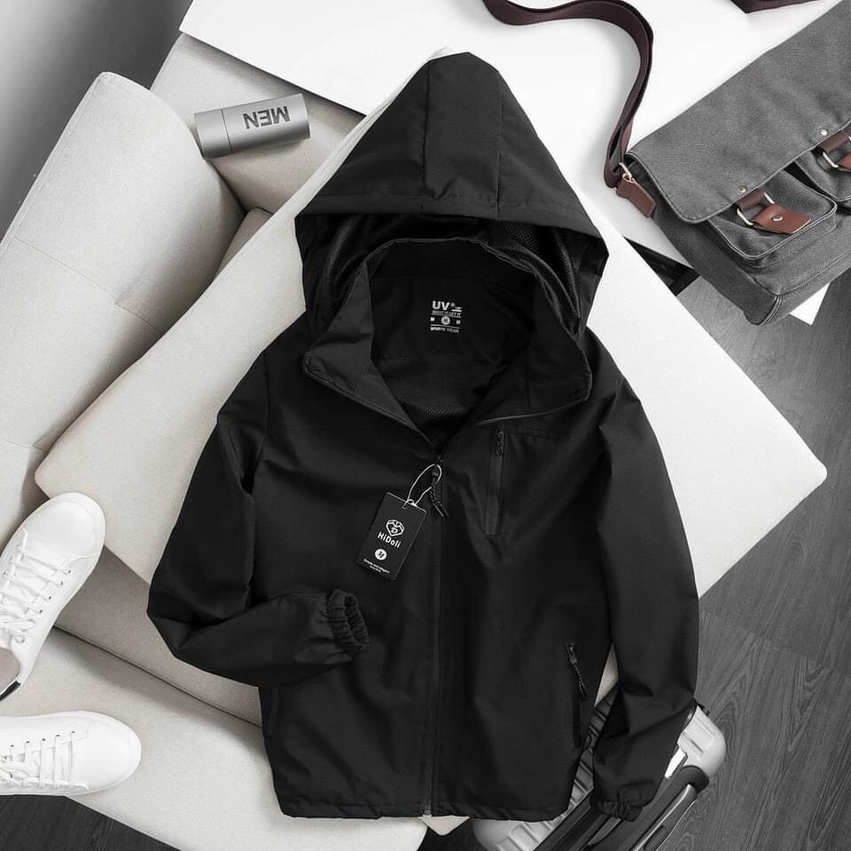 Áo khoác dù Lota thời trang nam nữ nhiều túi, lót lưới bên trong thoáng mát, mũ áo tháo rời tiện lợi.