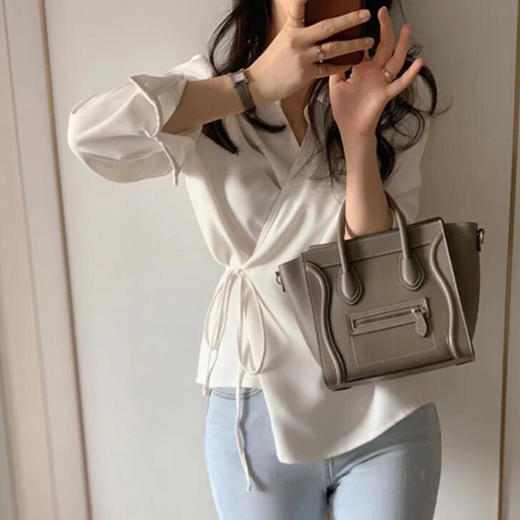 Áo kiểu IELGY tay dài cổ chữ V phối dây cột thời trang xinh xắn cho nữ