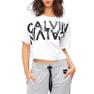 Áo crop top C K