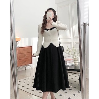 Set áo len tăm cổ vuông kèm cv xoè dáng dài