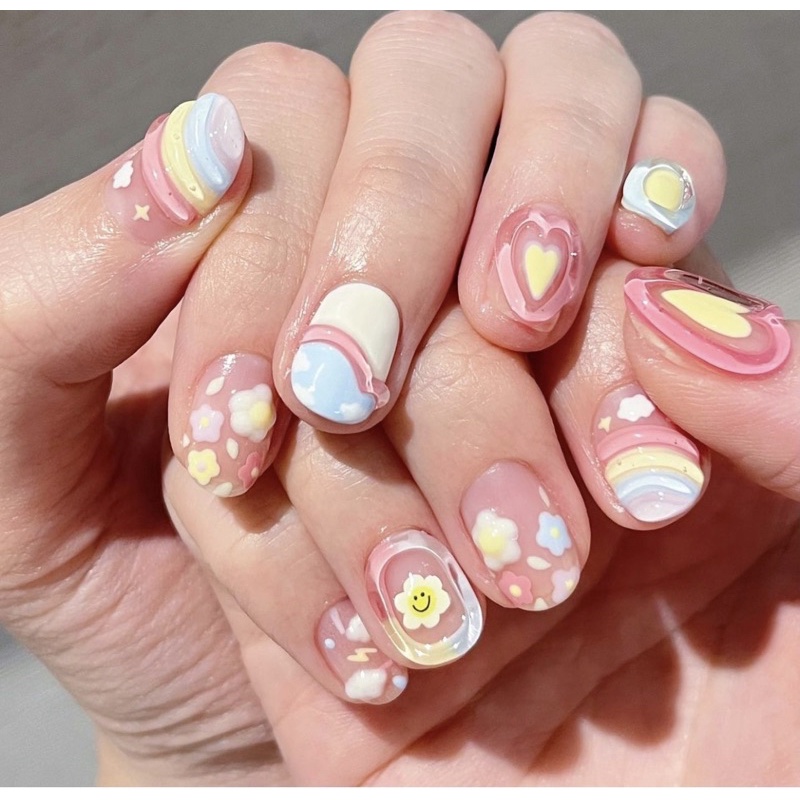 Móng úp cầu vồng nổi