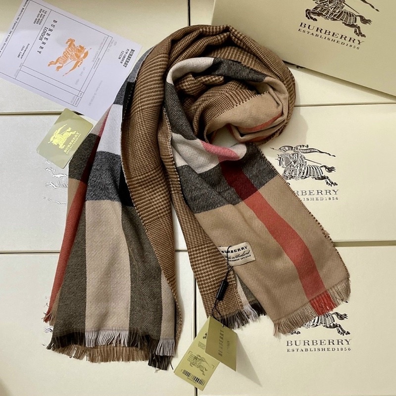 Khăn BBR len lông cừu